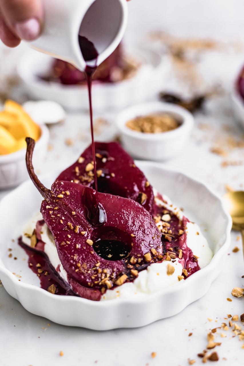 Red Wine Poached Pears | Cravings Journal